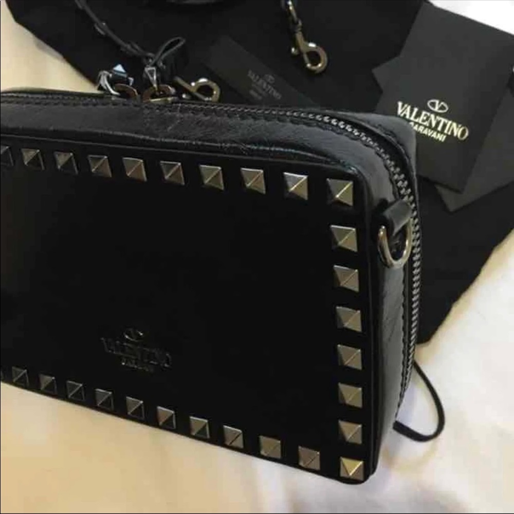 Valentino rockstud noir guitar crossbody - Picture 3 of 4